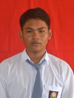 Aqusto Pernando Kwardo