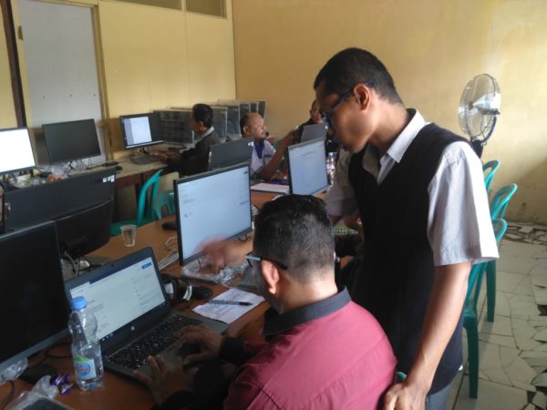 Pelatihan E-Learning SMK Negeri 18 Samarinda