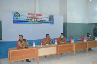 In House Training (E Raport dan E Learning) untuk Guru & Staf TU SMKN 18 Samarinda In House Training (E Raport dan E Learning) untuk Guru & Staf TU SMKN 18 Samarinda