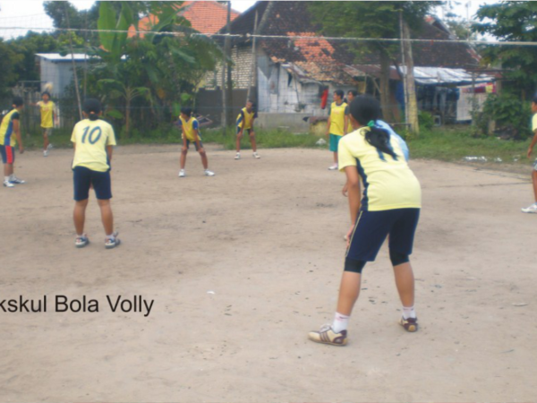 Ekskul Bola Volly