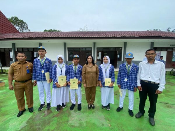 Pelepasan Siswa/i Prakerin Oleh Kepala SMK Negeri 18 Samarinda