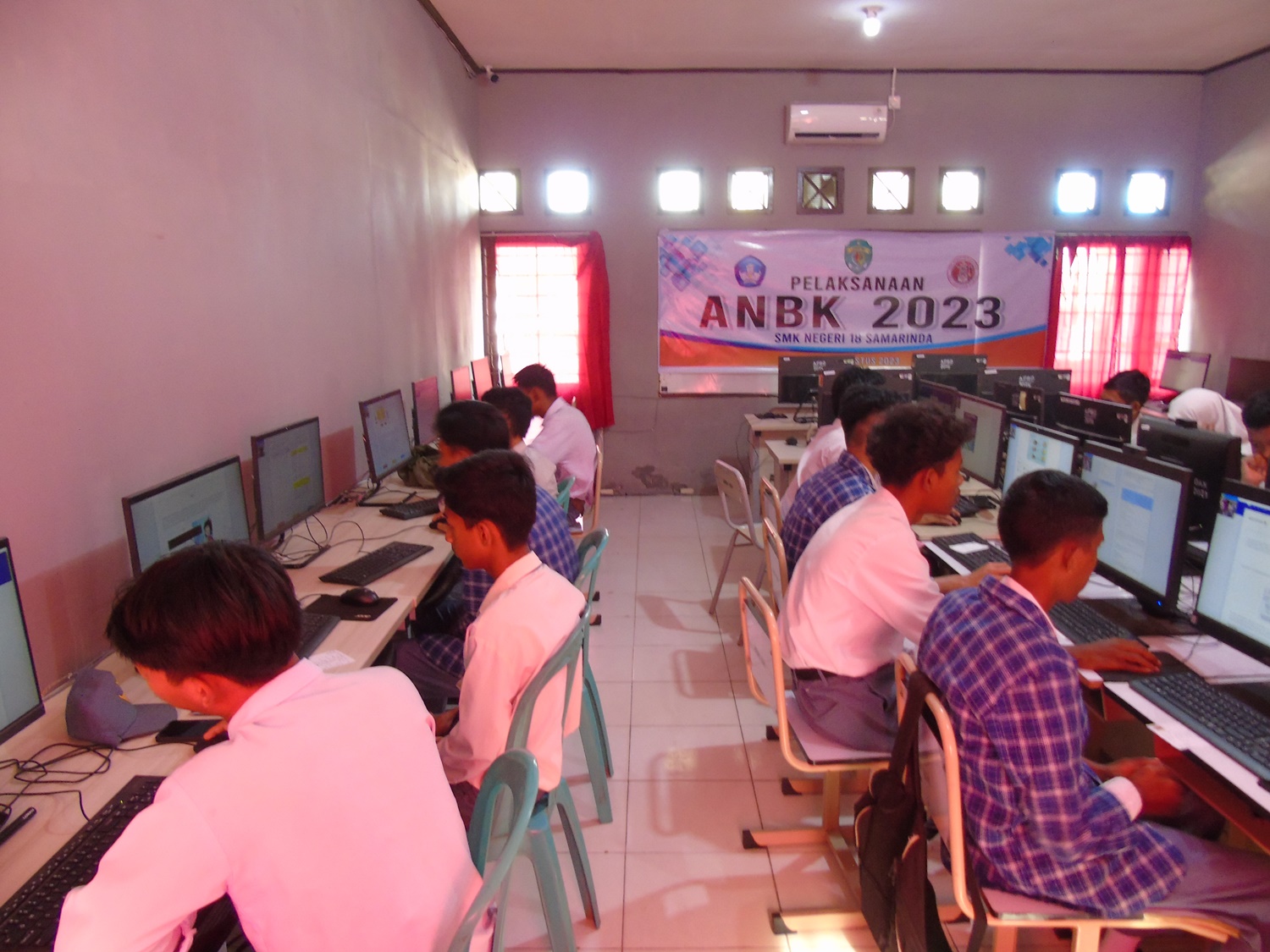 Ujian ANBK SMK Negeri 18 Samarinda Tahun 2023 Ujian ANBK SMK Negeri 18 Samarinda Tahun 2023