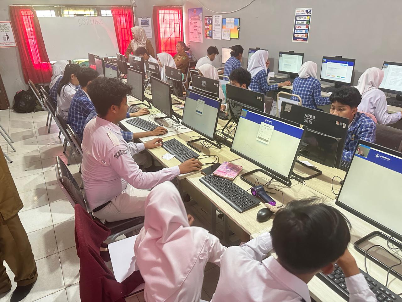 Pelaksanaan Gladi TKA SMK Negeri 18 Samarinda Tahun 2025